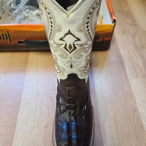New in the box! Ladies size 7 Caiman Print Boots